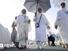 Mais de 1,5 milhão de peregrinos estrangeiros iniciam o Hajj apesar dos temores da guerra no Irã