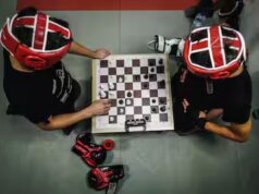 O chessboxing, um esporte misto de xadrez e boxe, que se tornou common