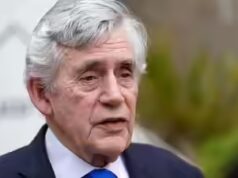 Keir Starmer nomeia o ex-primeiro-ministro trabalhista Gordon Brown como conselheiro após fracasso eleitoral