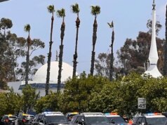 Um dos dois atiradores no Centro Islâmico de San Diego está morto, dizem fontes