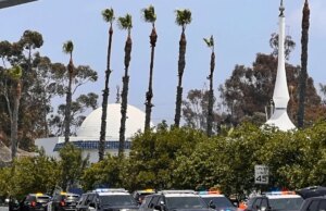 Um dos dois atiradores no Centro Islâmico de San Diego está morto, dizem fontes