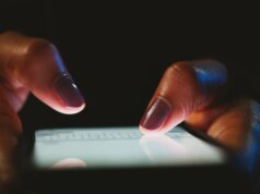 AdultFriendFinder vs. Snapchat: o que é melhor para sexting?