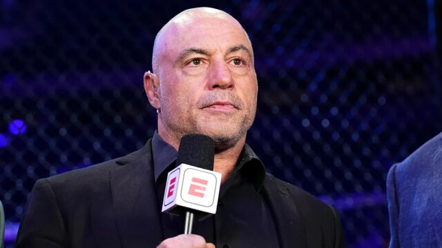 joe-rogan-ufc-event-microphone.jpg