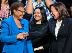 Kamala Harris endossa Karen Bass e afirma que ela está resolvendo a crise dos sem-teto: ‘O líder que Los Angeles precisa’