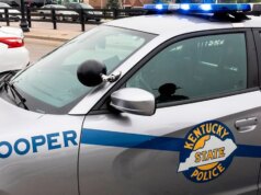 Onda de ameaças de bomba em escolas abala Kentucky em meio a um suposto esquema de chamada automática, diz a polícia
