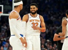Knicks enfrentam rejeição merciless na festa de Nova York organizada por Sabrina Carpenter, apesar da noite dominante na quadra