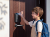 O novo Good Lock do SwitchBot usa Face ID para destravar sua porta