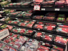 A pressão de Trump para o processamento de carne “ultra-rápido” pode tornar uma indústria brutal ainda pior
