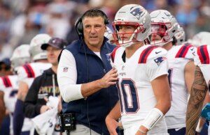 Chargers controlam os Patriots dentro do cronograma de lançamento de vídeo com uma referência não tão sutil de Vrabel-Russini
