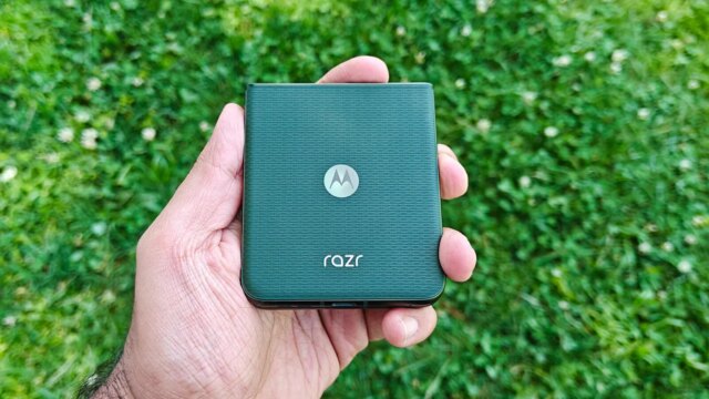motorola-razr-image-3.jpg