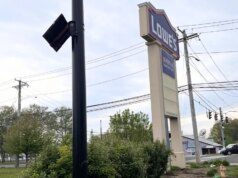 Câmeras de placas de veículos na House Depot e na Lowe’s despertam temores de privacidade