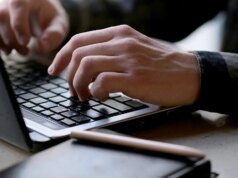 Cinco mitos de opt-out de corretores de dados que deixam os aposentados expostos