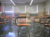 O número de alunos de escolas públicas de ensino elementary e médio diminuiu em mais da metade dos estados, indica o relatório