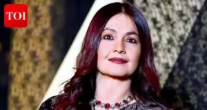 Pooja Bhatt esclarece que não estava nua na capa de pintura corporal