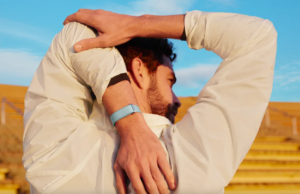 O design minimalista do Fitbit Air está escondendo uma estratégia maior