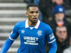 O zagueiro do Rangers, Sterling, foi multado e banido após admitir dirigir alcoolizado