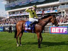 Bow Echo conquista ouro em 2000 Guinés para Loughnane e Boughey
