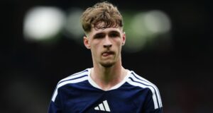 Últimas Copa do Mundo: Escócia convoca adolescente do Man Utd para substituir Gilmour