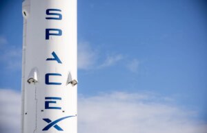 O pedido de IPO da SpaceX está repleto de apostas em IA, sonhos de naves estelares e Elon Musk no centro