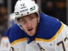 A estrela do Buffalo Sabres, Tage Thompson, revela o significado por trás do slogan da temporada do time