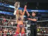 A campeã americana da WWE, Tiffany Stratton, leva seu novo cinturão para um passeio comemorativo em um jet ski, alce delay e MEAT!