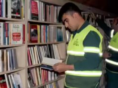 Do lixo ao tesouro: Trabalhadores do lixo criaram uma biblioteca de 40.000 livros a partir de livros que as pessoas jogaram fora
