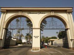 Consumidores processam para bloquear acordo entre Paramount e Warner Bros.
