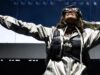 Child Cudi interrompe MIA da turnê depois que ela diz que ‘não pode fazer coisas ilegais’ em discurso político no palco