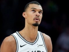 Victor Wembanyama, do Spurs, responde às críticas sobre suas emoções na quadra: Garotos grandes podem chorar