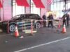Morte em bueiro em Nova York: direto de seu Mercedes-Benz, mulher cai em buraco de esgoto descoberto