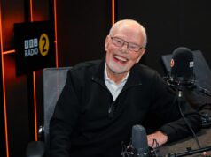 Bob Harris deixou o cargo da BBC Radio 2 por problemas de saúde