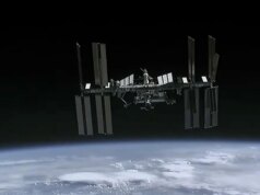 Tripulação da estação espacial se muda para "porto seguro" enquanto o vazamento é reparado