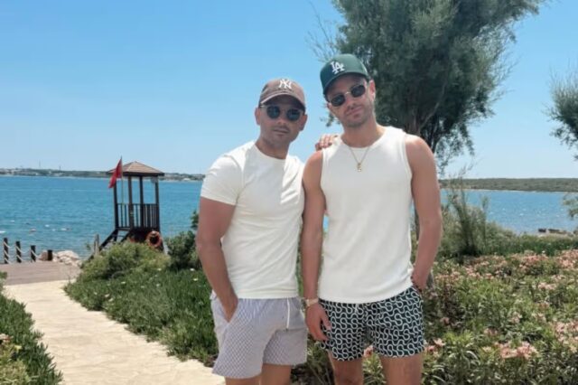 0_JSR_MEN_020626_RyanThomas_03.jpg