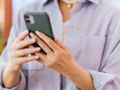 iPhones roubados alimentam esquema assustador de senha
