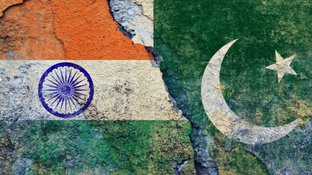 108147077-1747464368008-gettyimages-2198775067-damawall-india-paki.jpeg