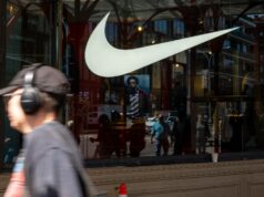 A Nike obtém as melhores estimativas, mesmo com as vendas na China caindo 12%; Varejista espera reembolso tarifário de US$ 986 milhões