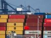 As remessas da China em maio para os EUA registram o maior crescimento em 5 anos, de 35%, à medida que as exportações gerais aumentam com o impulso tecnológico