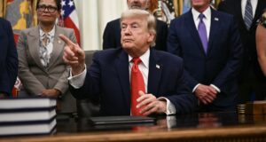 Acordo de paz dos EUA com o Irã em questão enquanto Israel ataca o Líbano, Trump alerta para não ‘estragar tudo’