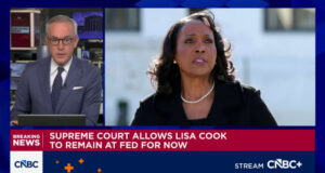 Suprema Corte resolve que Trump não pode demitir a governadora do Fed, Lisa Cook dinner, por enquanto
