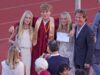 Dennis Quaid tem um reencontro estranho com o ex na formatura do filho após entrar com pedido para interromper o pagamento de pensão alimentícia