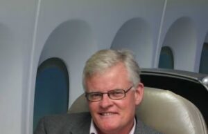 Indústria de mídia australiana de luto após a morte do icônico apresentador de aviação Geoffrey Thomas