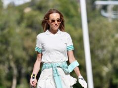 Bec Judd serve um nation membership chique ao se juntar a Indy Clinton no evento de caridade Golf Day de Mick Fanning