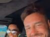 Katie Worth se reúne com o marido Lee Andrews enquanto eles dançam juntos em seu carro – já que a estrela não mostra nenhum sinal de interrogar o empresário em busca de respostas após sua passagem pela prisão