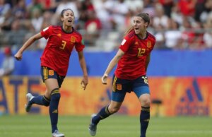 Chicago assina com a estrela espanhola Leila Ouahabi para um contrato de 3 anos