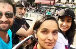 Shraddha, Shakti e família saem de casa compartilhada