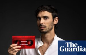 ‘Estou pedindo muito às pessoas, mas é isso que significa ser humano’: por que um homem fez o primeiro filme direto para VHS em 20 anos