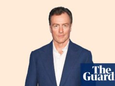 Toby Stephens: ‘Perdi meu pai para cirrose. A única diferença entre nós period que, tragicamente, ele não conseguia parar de beber’