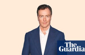 Toby Stephens: ‘Perdi meu pai para cirrose. A única diferença entre nós period que, tragicamente, ele não conseguia parar de beber’