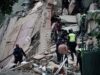 Fortes terremotos consecutivos atingiram a Venezuela, matando pelo menos 164 e ferindo centenas