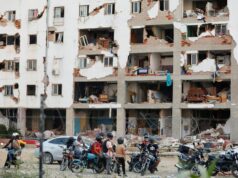 Venezuelanos correm contra o relógio em busca de sobreviventes do terremoto